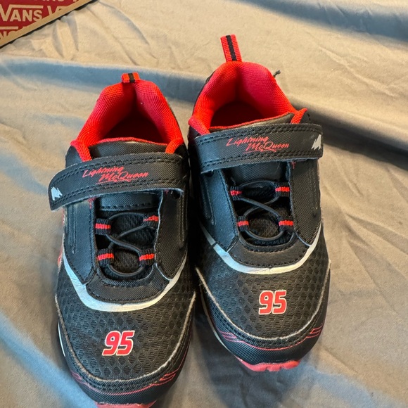 Lightning McQueen cars light up shoes 12 - Picture 5 of 5